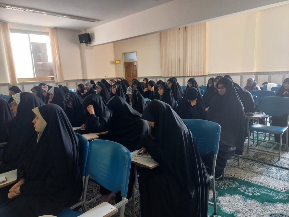 برگزاری نشست علمی پژوهشی با موضوع جایگاه شیر مادر در کرمان