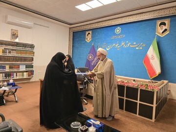 حضور نماینده مردم  یزد و اشکذر در  سومین نشست فصلی مدیران مدارس علمیه خواهران استان یزد