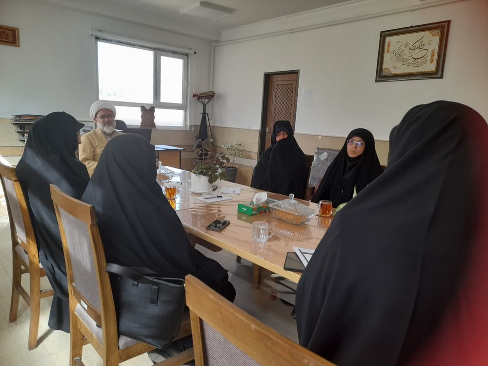 جلسه هیأت اجرایی جذب اساتید ثابت در حوزه علمیه استان زنجان تشکیل شد