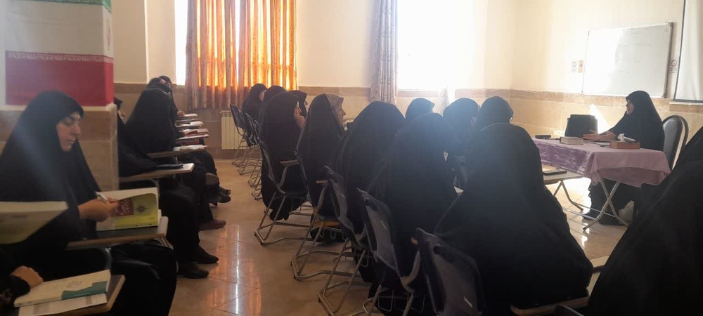 روحانیت؛ پیشرو در مبارزه با استعمار و استبداد