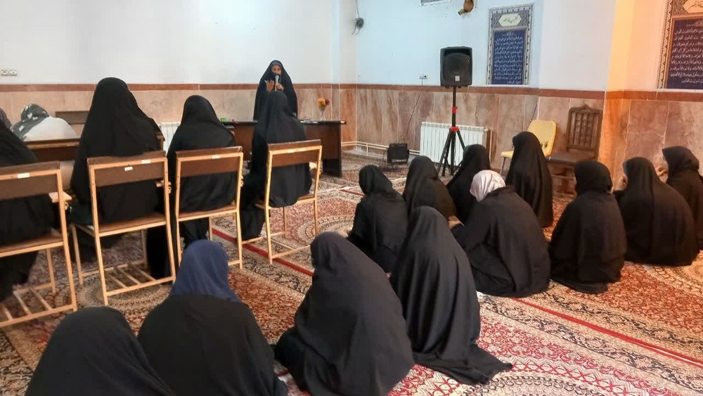 نشست های تخصصی مدرسه علمیه تخصصی فاطمیه کرمان