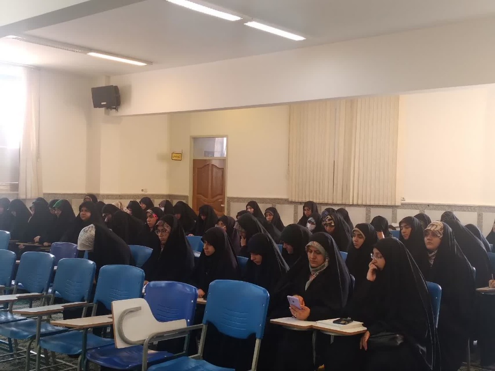 نشست های تخصصی مدرسه علمیه تخصصی فاطمیه کرمان