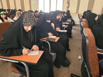 روایتی تصویری از همایش «طلیعه حضور»؛ آغاز مسیر طلبگی با شور ایمان و آموزش