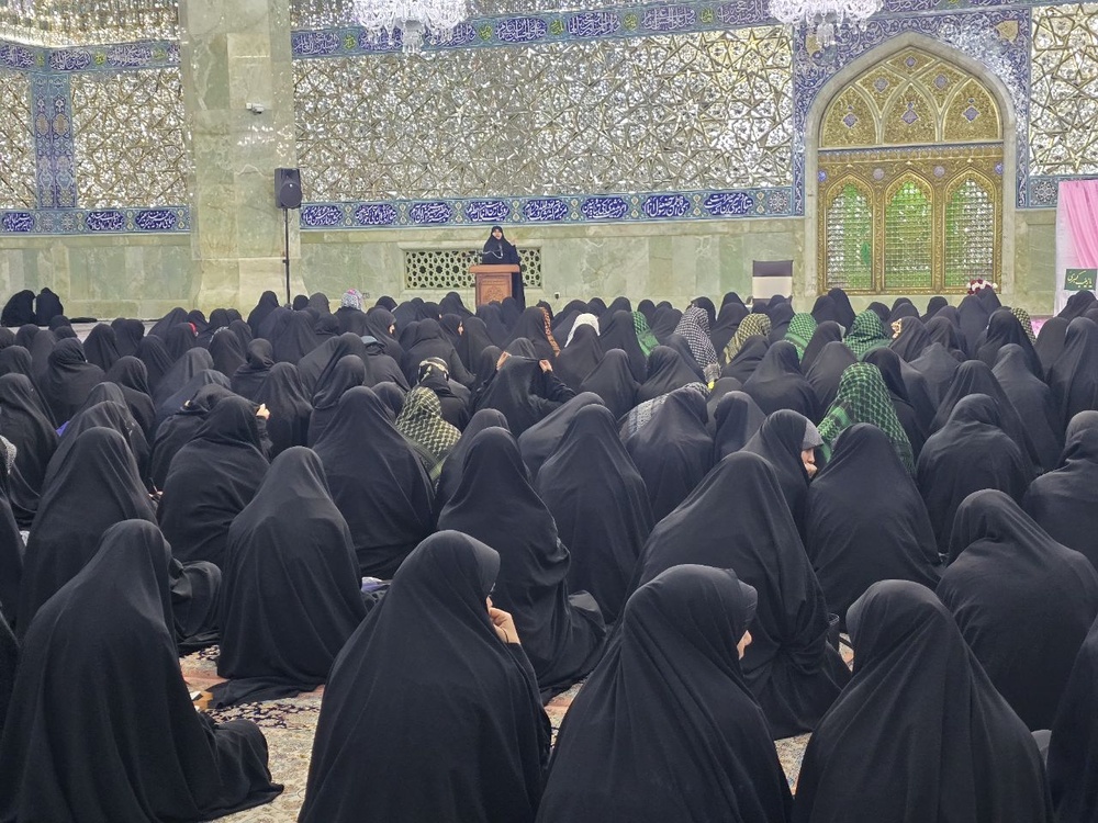 طلبه باید آماده جهاد فرهنگی و تبیین ارزش‌ها باشد