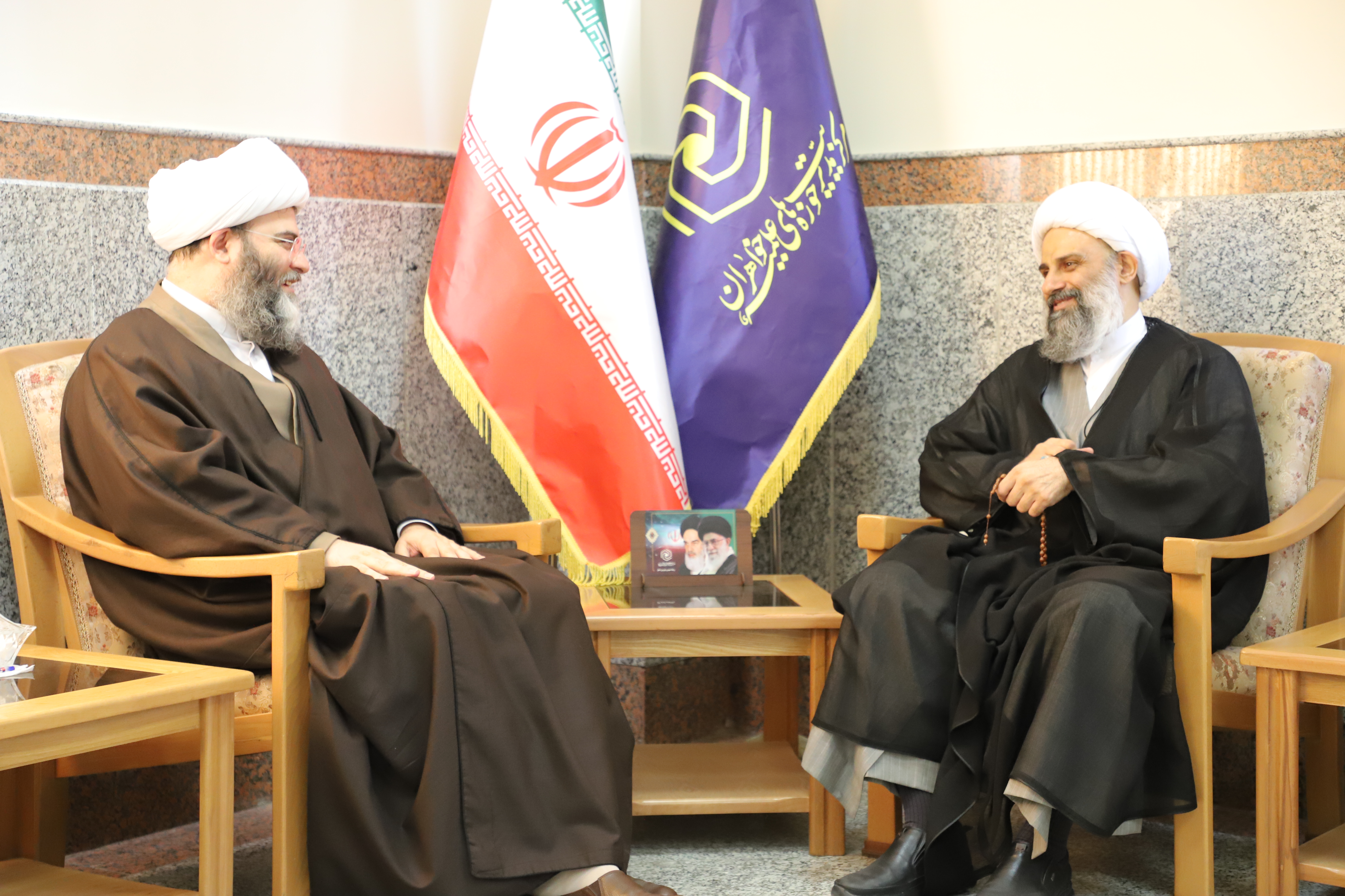 «زنان» پیشران تحولات سبک زندگی معاصر هستند/ تأکید بر همکاری و همافزایی فیمابین حوزههای علمیه خواهران و سازمان تبلیغات اسلامی