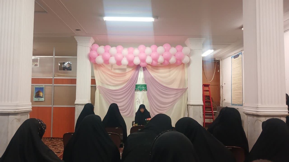 الگوگیری طلاب از حضرت زینب در مسیر علمی، اخلاقی و تربیتی 