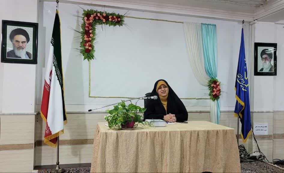 حضرت زینب کبری (سلام الله علیها) الگویی برای بانوان عصر ما در عرصه علم، شجاعت و استقامت 