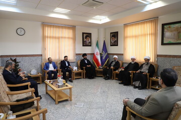 تصاویر/ دیدار هیأت رئیسه دانشگاه باقرالعلوم(ع) با مدیر حوزه‌های علمیه خواهران