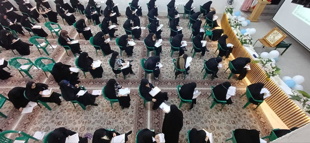 رقابت علمی بانوان حوزوی از ۲۵ استان در مشهد