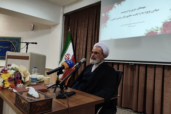 شکلگیری حوزه علمیه خواهران اثرگذاری بانوان متدین را در اجتماع نظاممند کرد