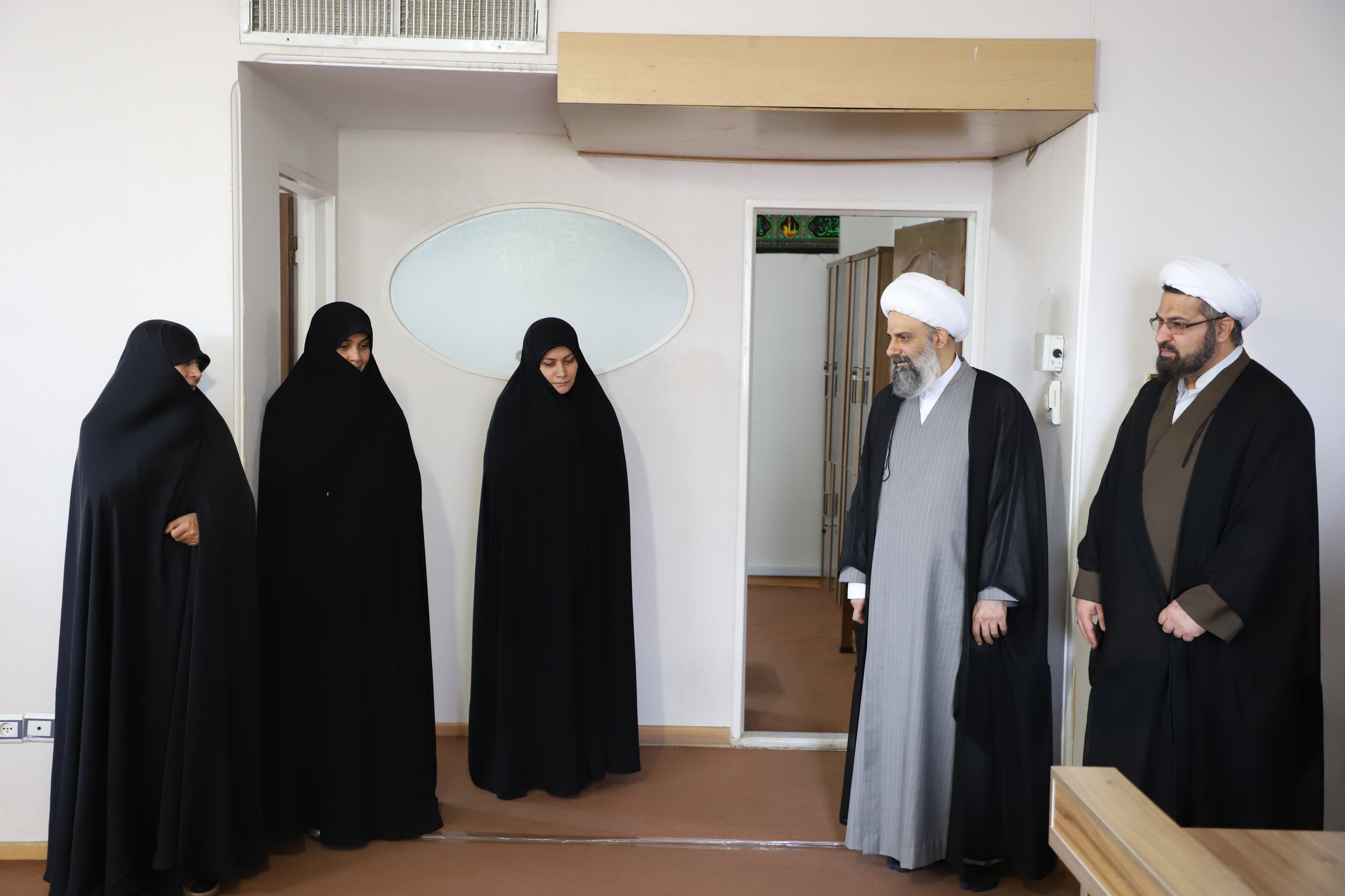 بازدید مدیر حوزههای علمیه خواهران از مرکز آموزشهای غیرحضوری+ عکس