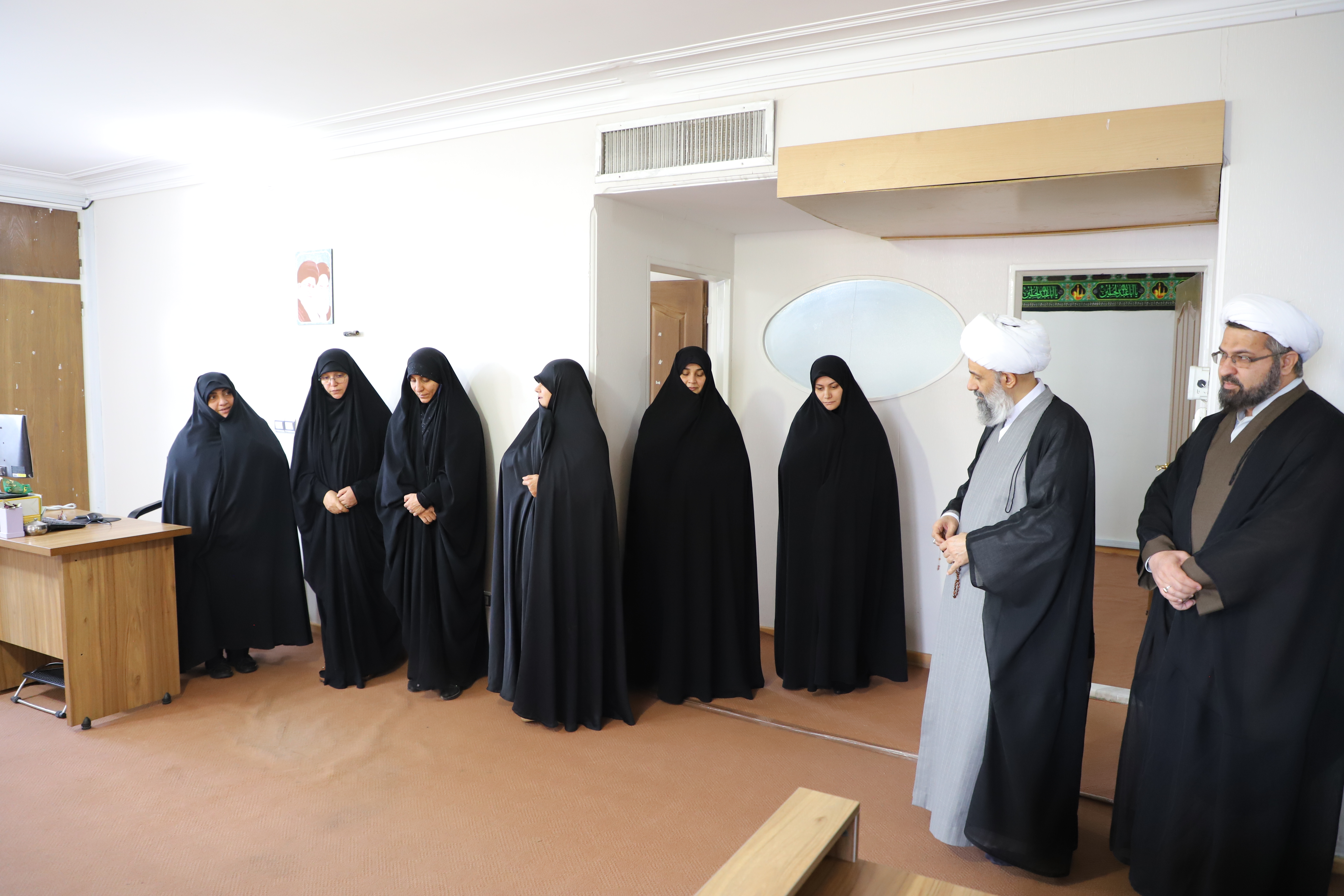 بازدید مدیر حوزههای علمیه خواهران از مرکز آموزشهای غیرحضوری+ عکس