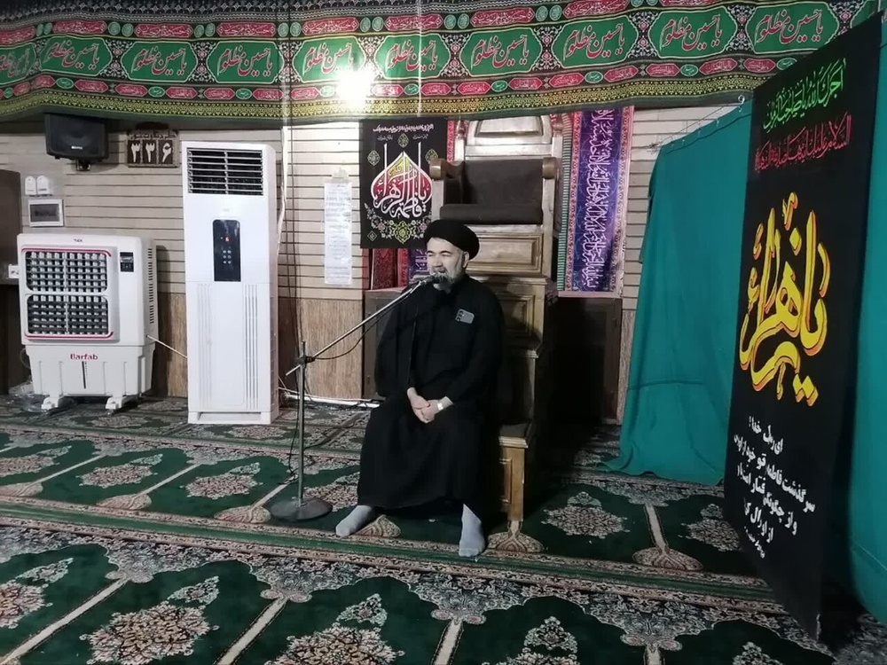 امروز بیش از هر زمان، نیاز به شناساندن الگوهای حقیقی به جوانان داریم