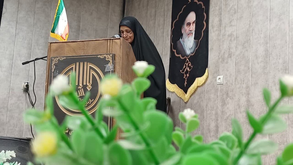 نشست «فدک۴» در شوش؛ بانوان مداح در خط مقدم تبیین معارف فاطمی