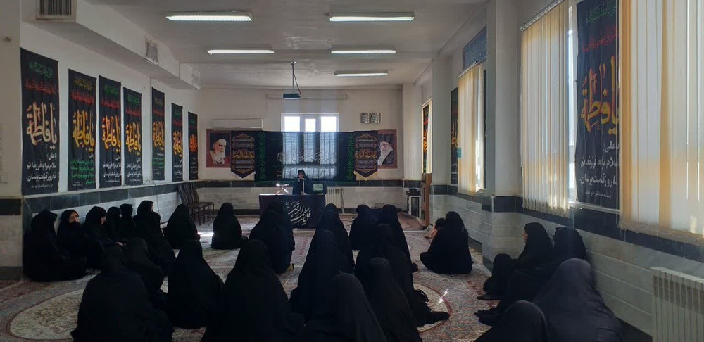 حضرت زهرا سلام‌الله‌علیها،الگویی بی‌نظیر برای همهٔ انسان‌ها