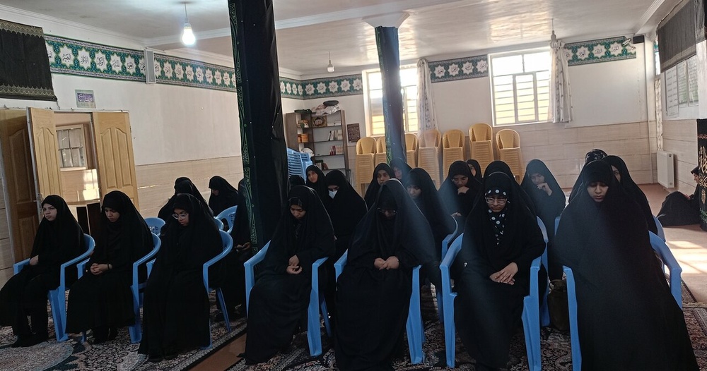 برای ساختن انسان، باید به سراغ مکتب دین رفت