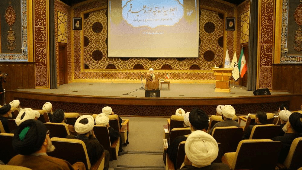 هر اقدام یا سخنی که به نظام آسیب بزند، مصداق جهل است