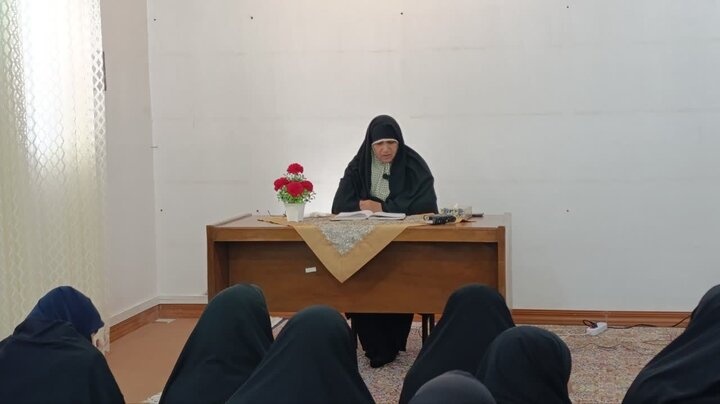 حضور در مدرسه علمیه فاطمه الزهرا (س) بم