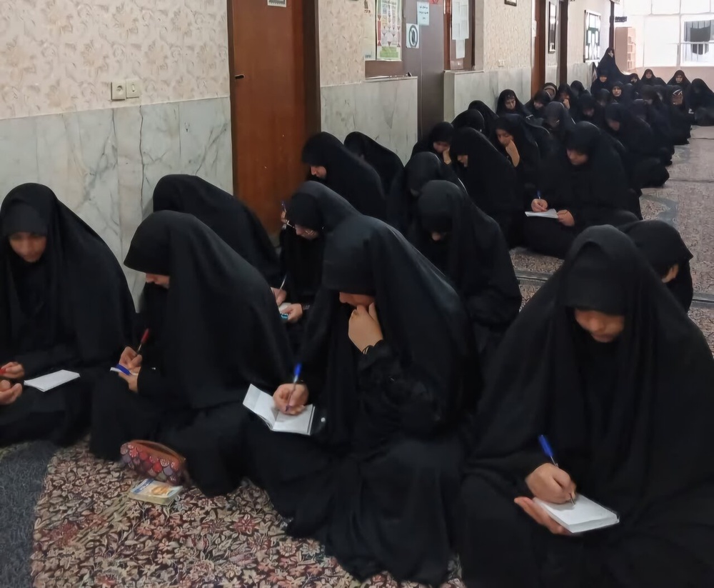 مقاومت در برابر تهاجم فرهنگی، مصداق امروزی ولایتمداری است