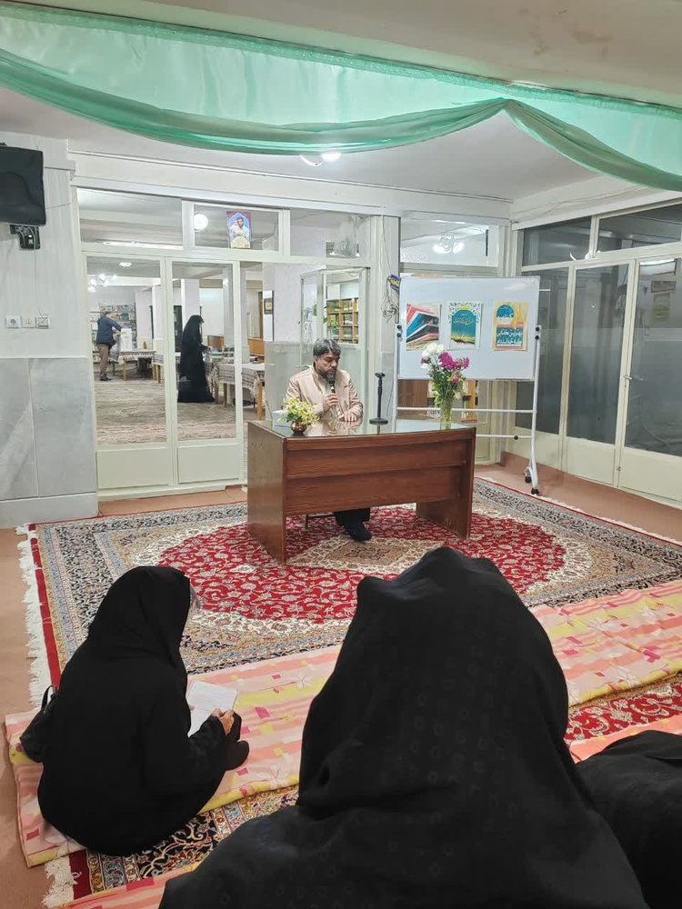 برگزاری نشست تخصصی «چالش‌های تربیتی نوجوان در دوران بلوغ» در حوزه علمیه فاطمیه