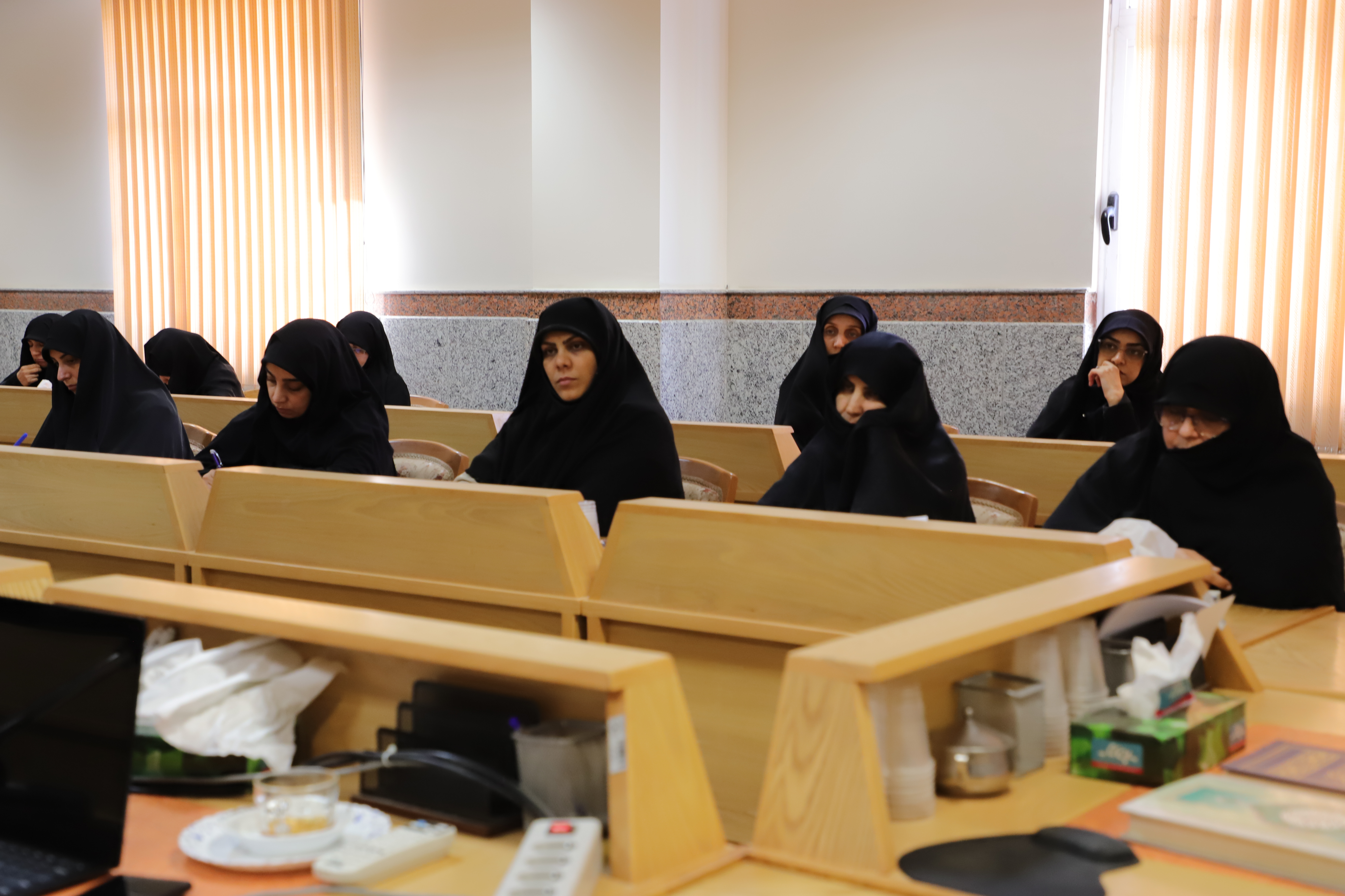 نشست «نقشهای جدید کتابداران در عصر هوش مصنوعی؛ از تحلیل داده تا آموزش سواد هوش مصنوعی»