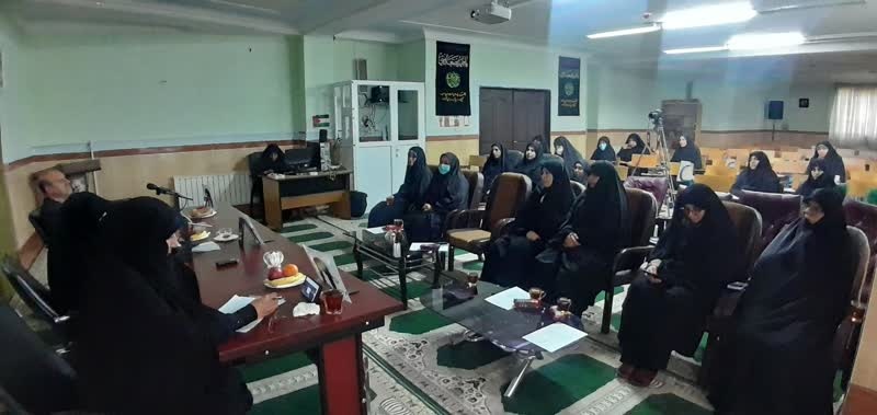 برگزاری کرسی علمی ترویجی در مدرسه علمیه تخصصی ایلام