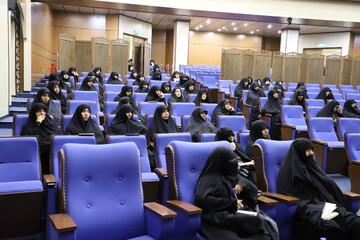 برگزاری نشست آموزشی «اخبار جعلی و امنیت روانی جامعه» در مرکز مدیریت حوزه‌های علمیه خواهران+ تصاویر