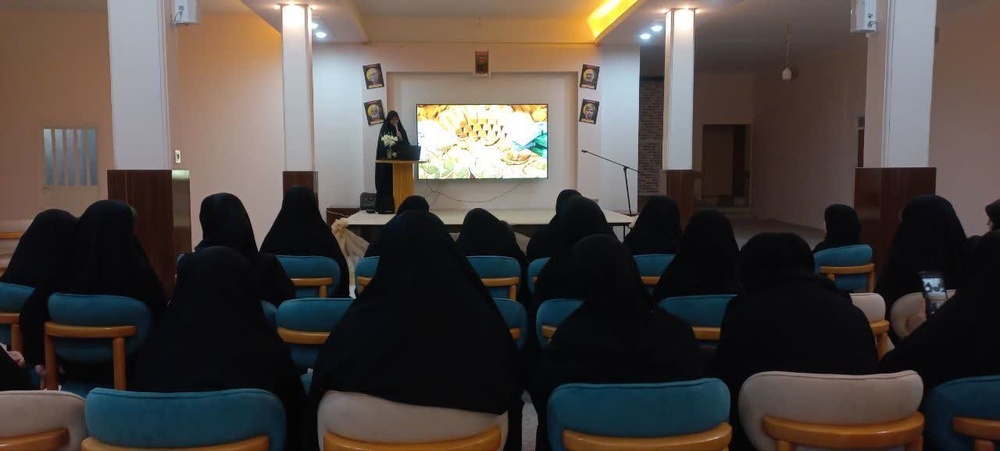 دومین نمایشگاه قرآن و عترت در یزد به ایستگاه پایانی رسید 