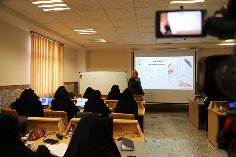 برگزاری کارگاه «کاربرد هوش مصنوعی در تدوین و بازآفرینی متون درسی»+ تصاویر