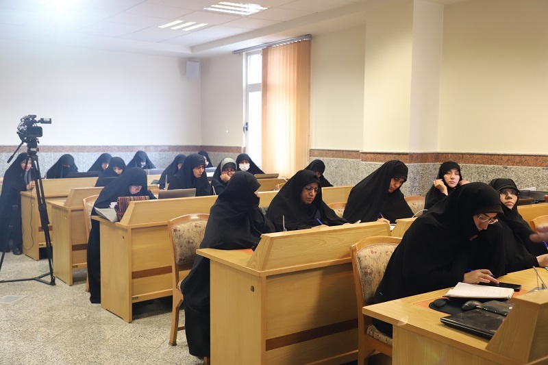 برگزاری کارگاه «کاربرد هوش مصنوعی در تدوین و بازآفرینی متون درسی»+ تصاویر