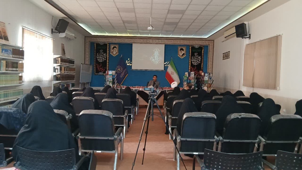 نگاه هنری و روح محتوا دو اصل در محتوای کتاب‌های کودک و نوجوان