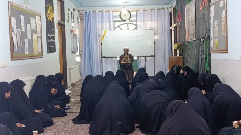 زندگی علامه طباطبایی الگویی از همنشینی مستمر با کتاب و مطالعه عمیق بود