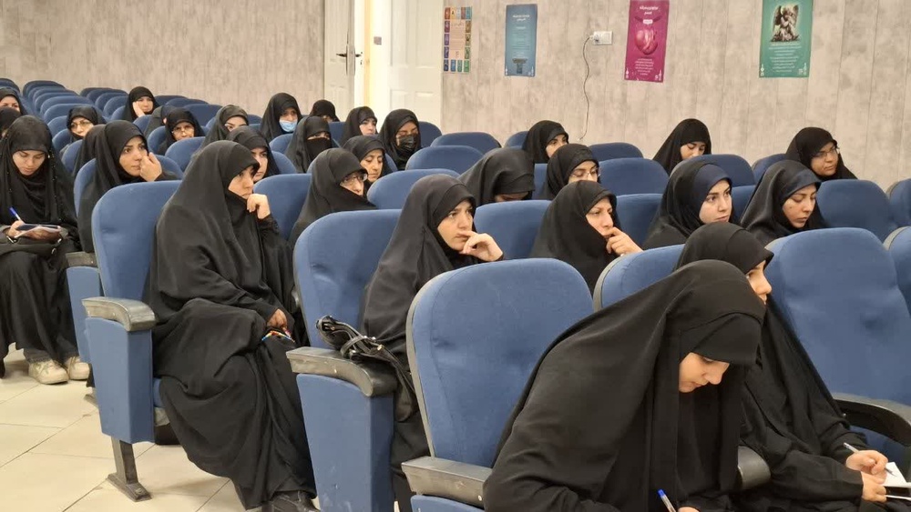 برگزاری نشست علمی با عنوان معمای ناشناختهی هستی در شوش