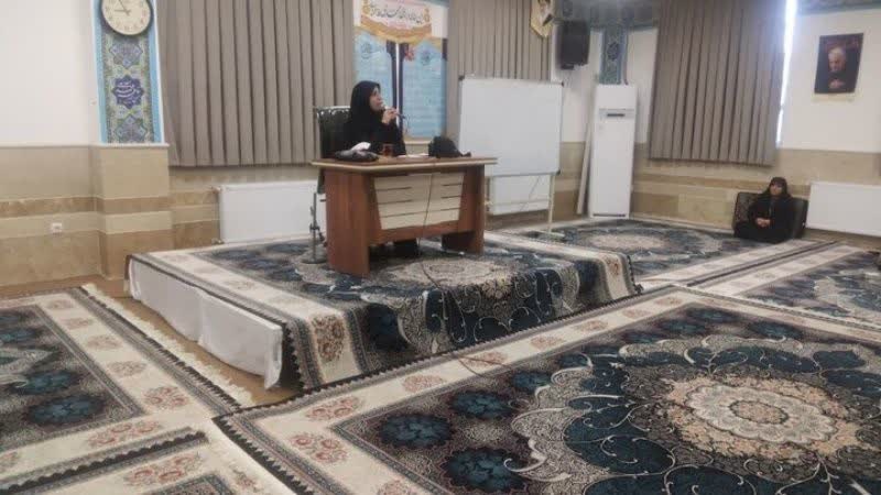 برای بالابردن اعتماد به نفس، باید مهارت یاد بگیرم