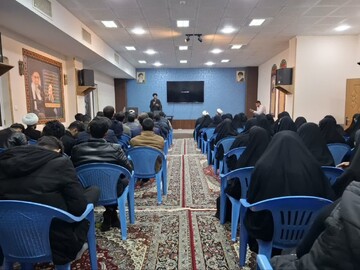 برگزاری نشست مشترک طلاب و دانشجویان بسیجی اردکان