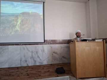 سه ابزار طلایی برای گام دوم انقلاب سوز، سواد و سلیقه است