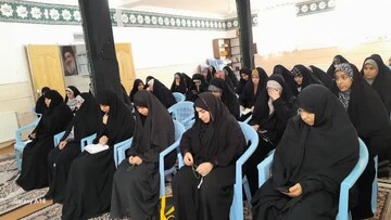 کلید تربیت نسل مؤمن، دعا و نماز است