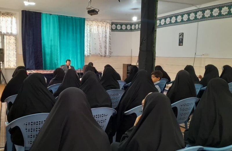 کلید تربیت نسل مؤمن، دعا و نماز است