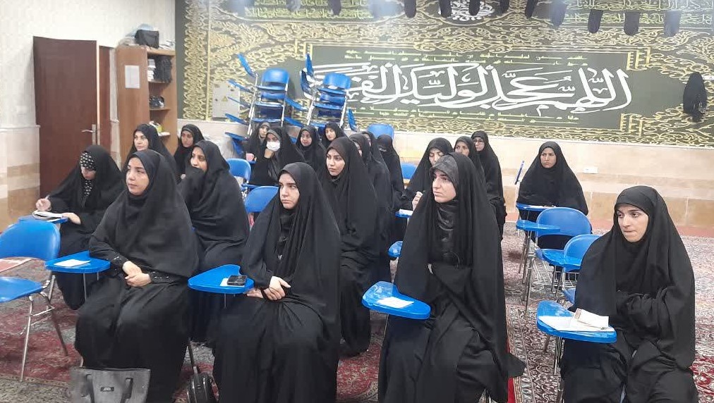 تفکر بسیجی باید تفکری انقلابی باشد