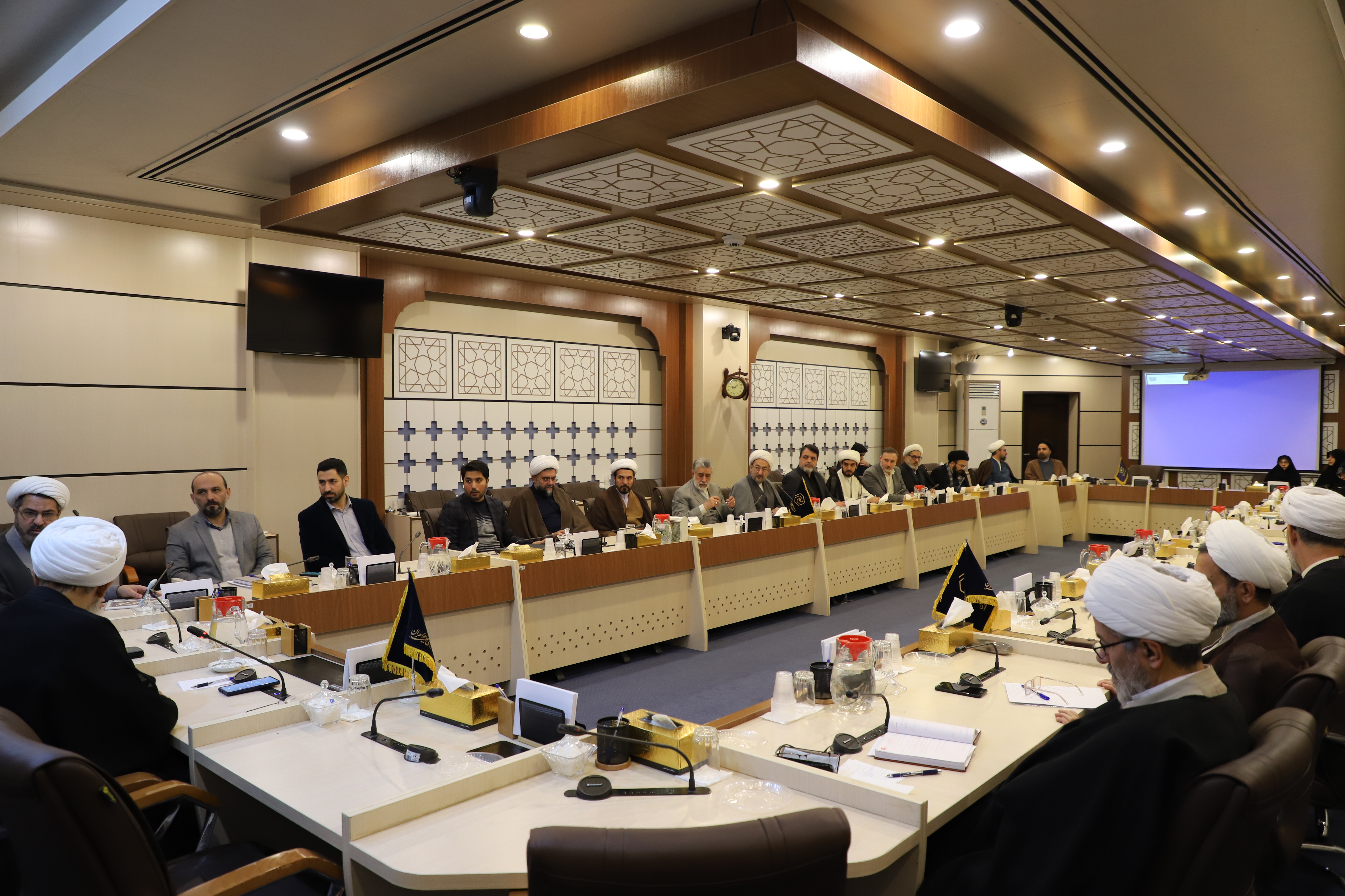 رئیس مرکز برنامه‌ریزی و نظارت حوزه‌های علمیه خواهران منصوب شد +تصاویر