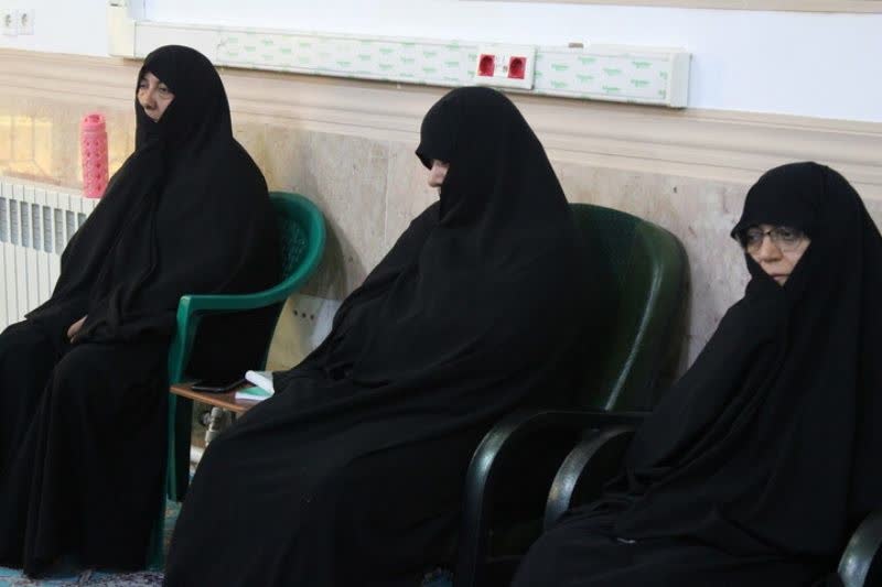 تسبیح حضرت زهرا کلید وسعت زمان است