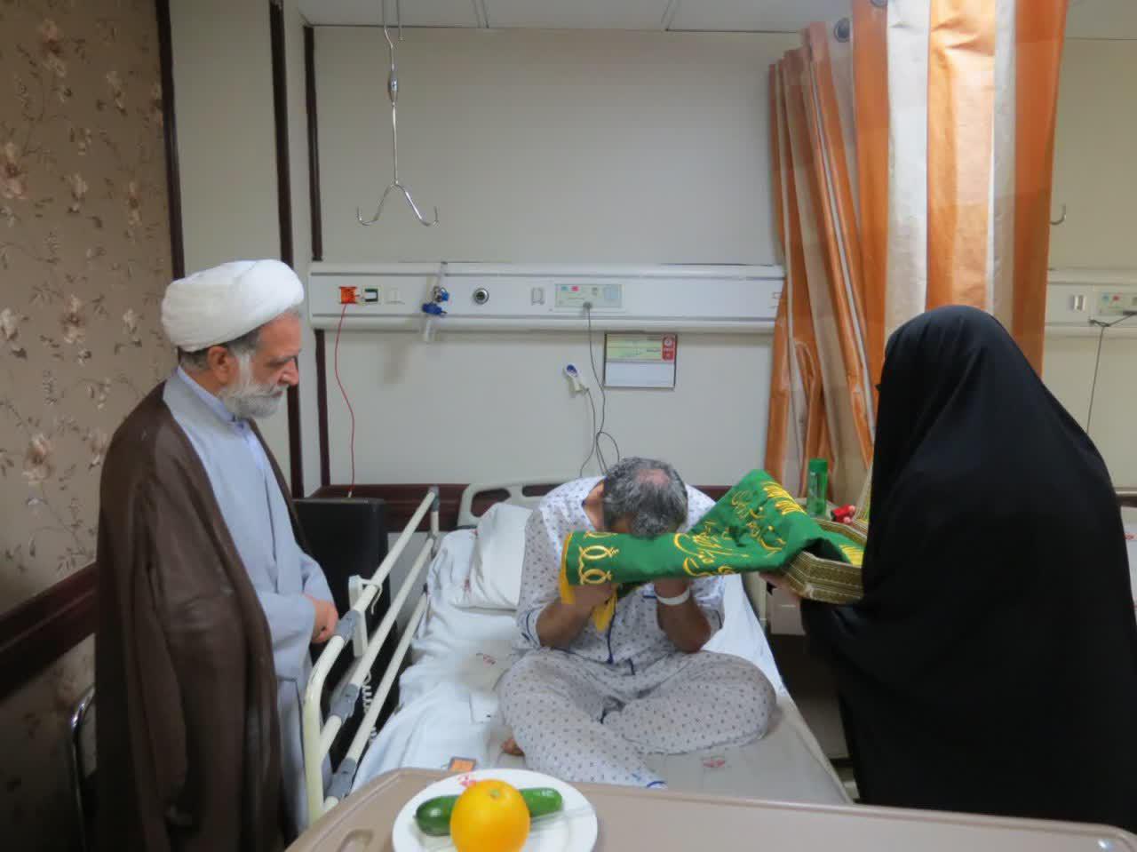 تقدیر مدیر حوزه خواهران تهران از پرستاران بیمارستان ساسان+ عکس