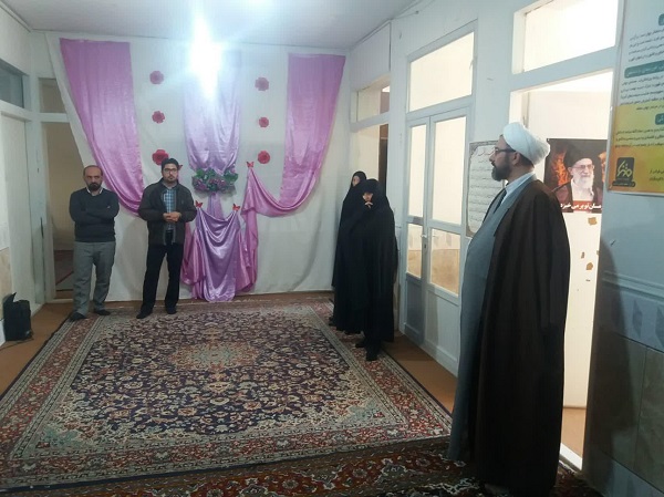 مدیرکل برنامه و بودجه حوزه های علمیه خواهران از مدرسه علمیه فاطمه الزهراء(س) بن بازدید کرد