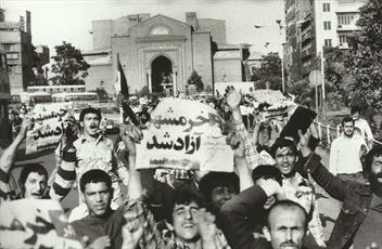 سوم خرداد تجلّی حماسه ملت ایران است