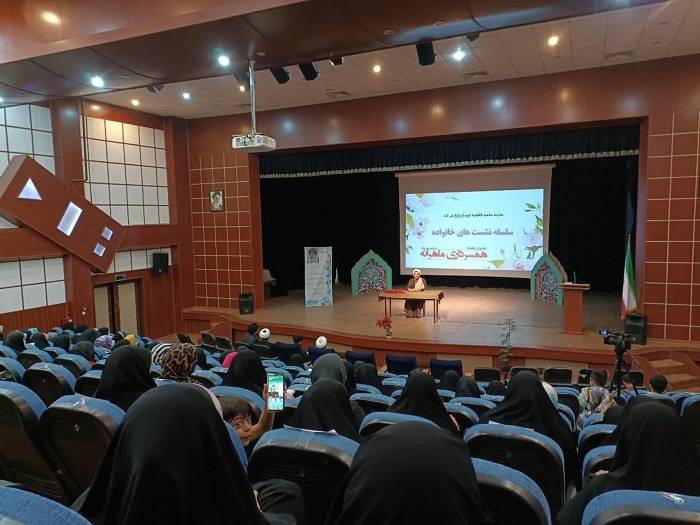 ضرورت داشتن مهارت کلامی بین زوجین برای رهایی از نزاع و اختلاف در زندگی