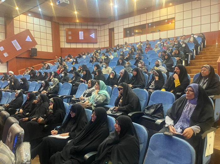 اولین قدم در اصلاح روابط همسران و تنها راه خوشبختی، تغییر خود است